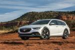 Buick Regal TourX 2017 года (NA)